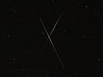 IMG_5914b Leonid Meteor.jpg