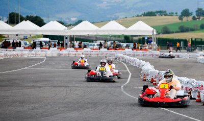 g1/32/769232/3/126778354.rL137XGi.jpg