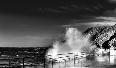 Peel breakwater