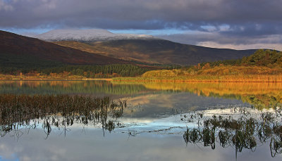 Loch Davan & Dusty Morven