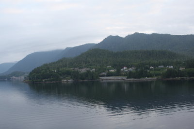 a town seen along route to Ketchikan 06.JPG