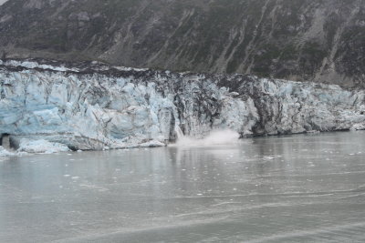 glacier calving 8.JPG