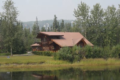some of the houses along the river.JPG