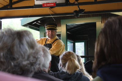 Earl Hughes sings to us on train 01.JPG