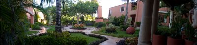 23-courtyard-panorama.jpg
