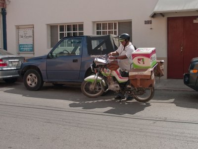 125-mail-delivery.jpg