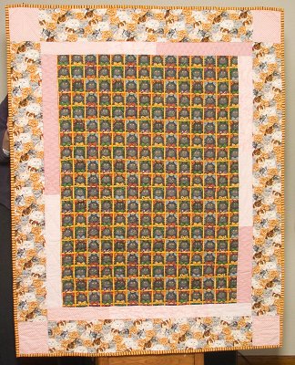 gray-cats-quilt.jpg