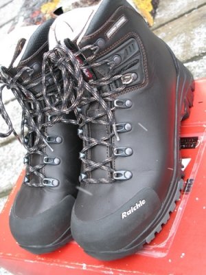Backpacking_Boots_20081117_IMG_1778.JPG
