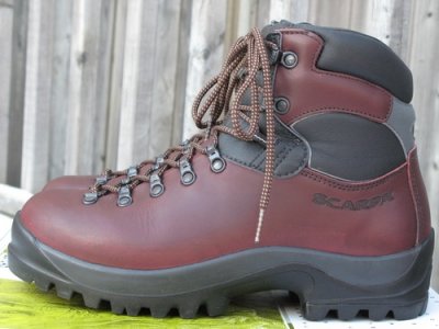 Backpacking_Boots_20081119_IMG_1822.JPG