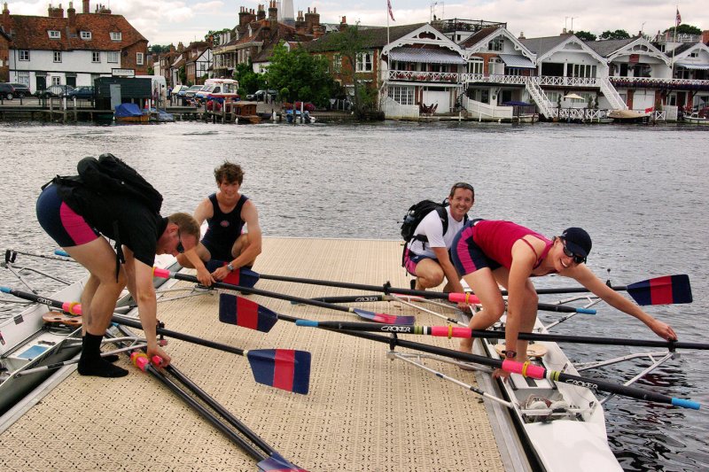 2010 - Henley T and V Regatta - IMGP5299