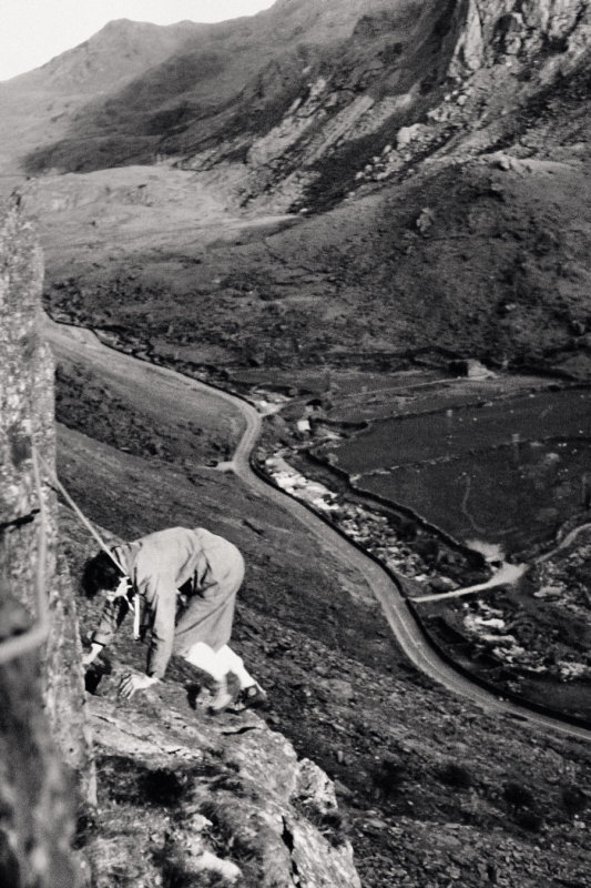 1961or2 - llanberis pass - ScanMts064