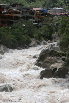 Peru09_778_Urubamba-River.jpg