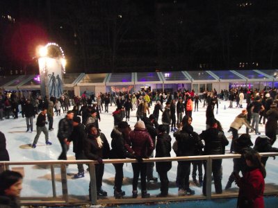 Bryant Park 12-17-10 32.jpg
