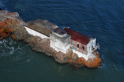 Lighthouse below the bridge