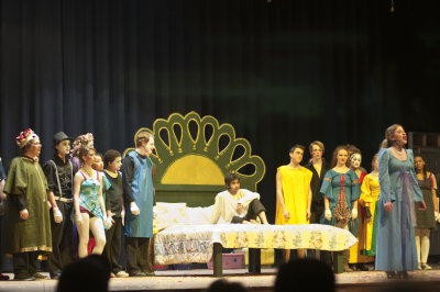 2009 Catonsville High School - Pippin