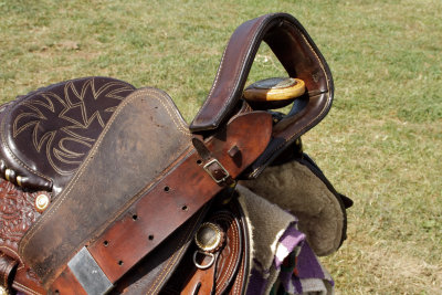 right side stirrup