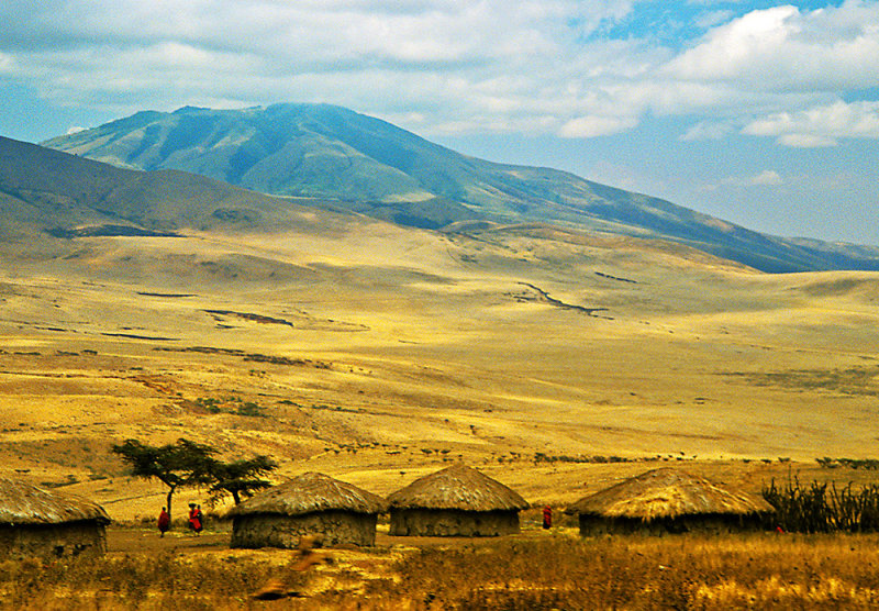 11-Oct-03 ... Maasai Village and Serengeti Plains