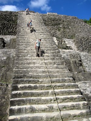 Lamanai Pyramid4
