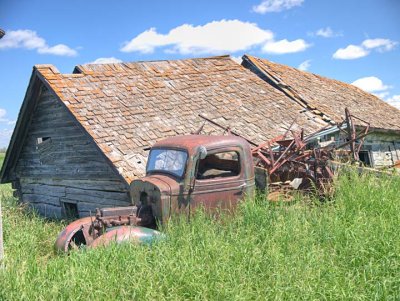 Abandoned vehicle 9209