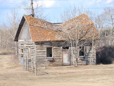 Old farm building 6595