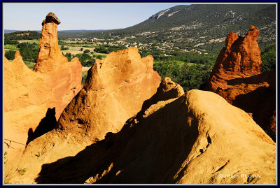 FRANCE - PROVENCE - RUSTREL - COLORADO PROVENCAL