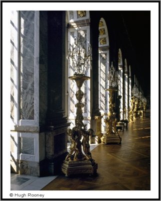 FRANCE - VERSAILLES PALACE - HALL OF MIRRORS