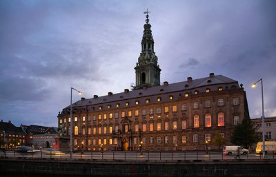 Christiansborg at dusk