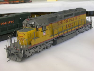 GSB/Athearn SD40-2 hybrid by Thom Anderson