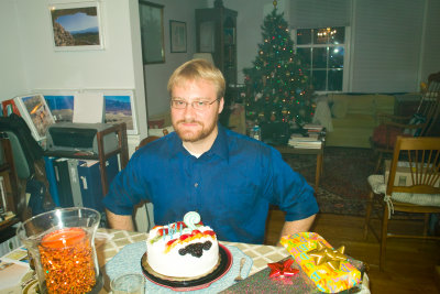 SDIM2866_edited-1.jpg (cropped) belated 25th birthday cake, for Dec 22 birthday