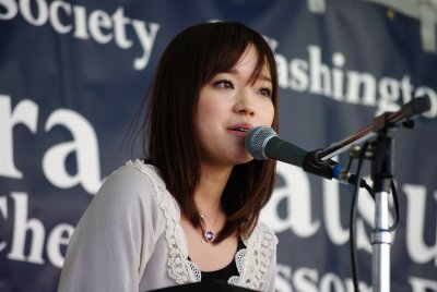 IMGP1877.JPG Ai Kawashima, at the Cherry Blossom Festival, Washington, DC
