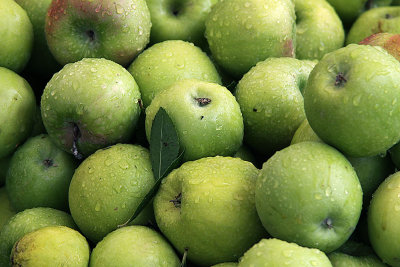 Fresh green apple