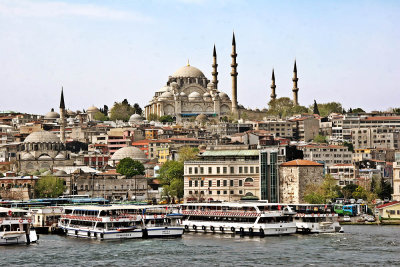 View from Karakoy to Sleymiyie Mosque
