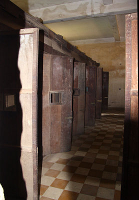  One of the halls of cells in an upper floor.
