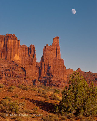 Utah Moonrise