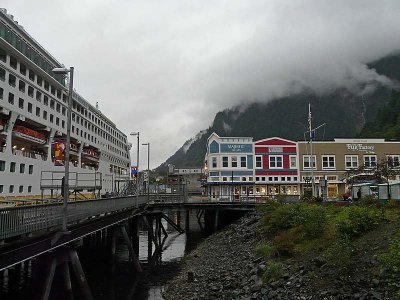 Ship 'N Shops