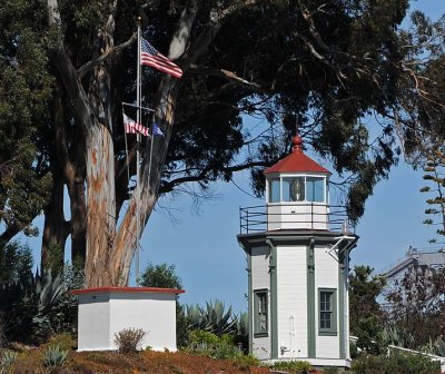 Lighthouse Flags