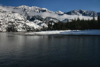 1Winter Shore of Lake Chelan.jpg