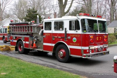 20090420_fairfield_CT_house_fire_466_davis_rd_pic-16.JPG