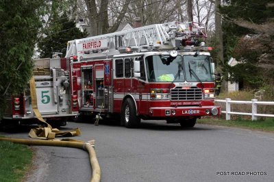 20090420_fairfield_CT_house_fire_466_davis_rd_pic-17.JPG