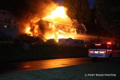 20100622-milford-conn-house-fire-55-edgefield-ave-pic-08.JPG