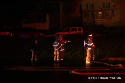 20100622-milford-conn-house-fire-55-edgefield-ave-pic-32.JPG