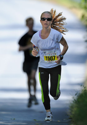  Stephanie Revell, 3rd in her age group, 1:40:03