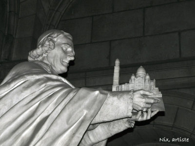SC Statue.jpg