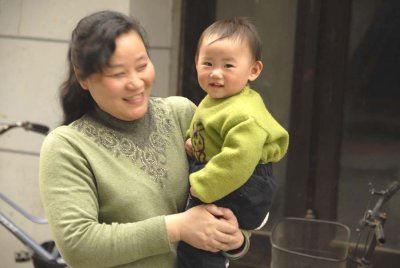 Proud Grandma 5986.jpg