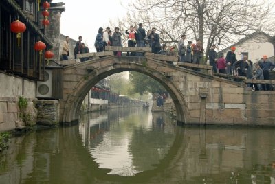 Zhouzhuang - One of the Twin Bridges 6160.jpg