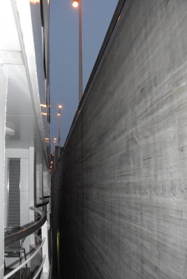 Passing through the locks 631.jpg