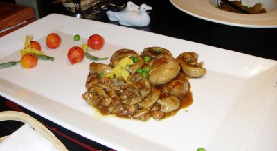 Sauteed Mushrooms with Diced Goose Liver 1843.jpg