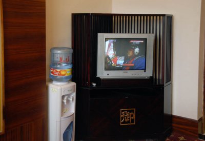Private Dining Room TV and Water Cooler 8111.jpg