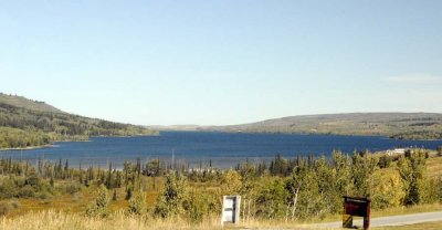 St Mary Lake 9352.jpg
