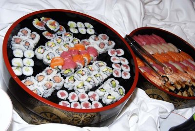 Fresh Sushi 2120.jpg